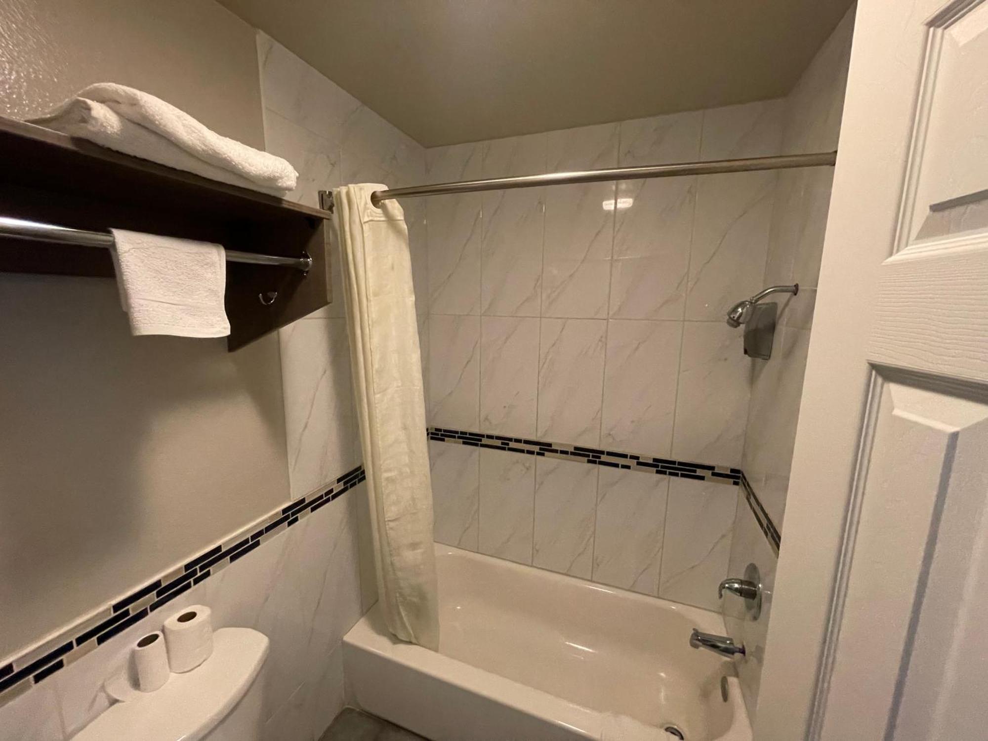 Simplestay Suites - Downtown San Bernardino Kültér fotó