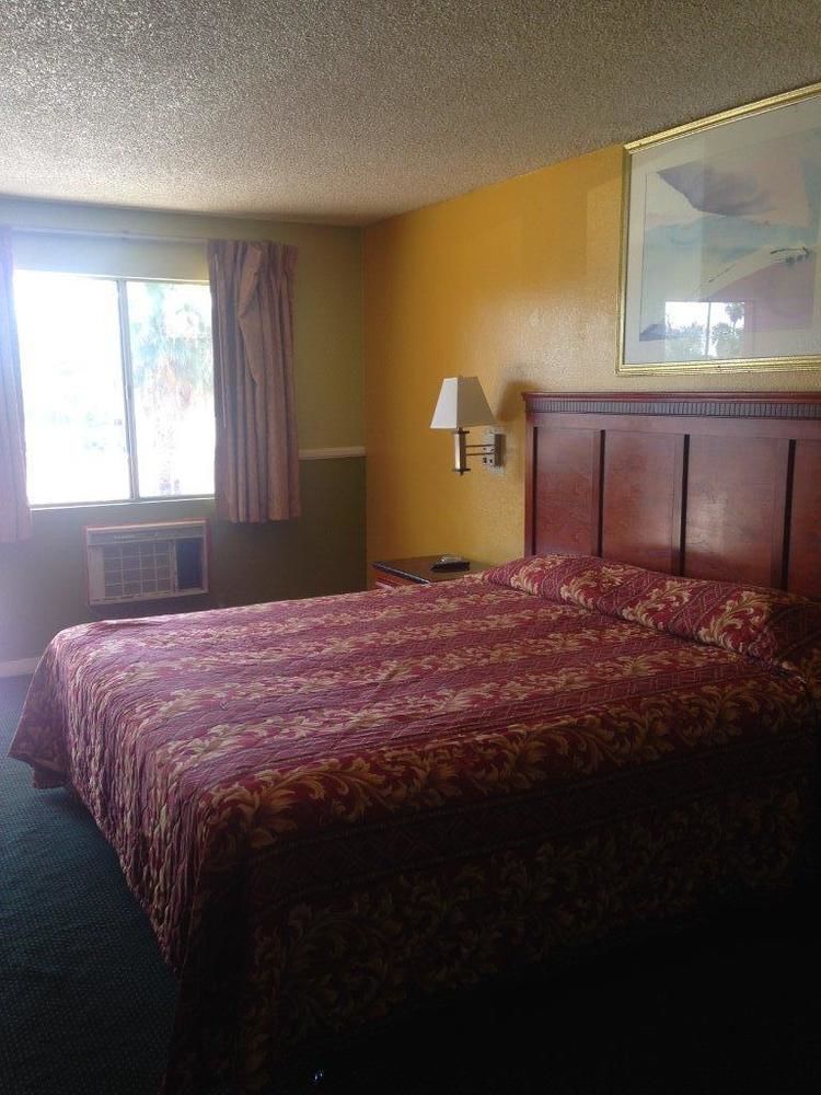 Simplestay Suites - Downtown San Bernardino Kültér fotó